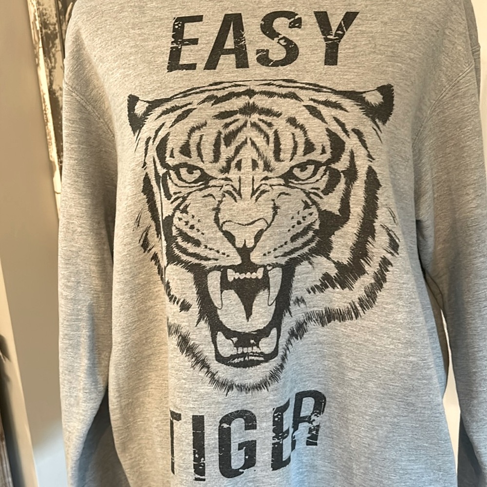 Sweatshirt Grey & Black “Easy Tiger”, Size Large